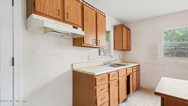 808 County Road 20a, Hawthorne, FL 32640