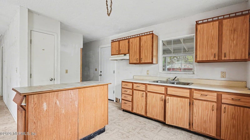 808 County Road 20a, Hawthorne, FL 32640