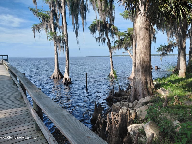 426 Carteret Rd, Georgetown, FL 32139