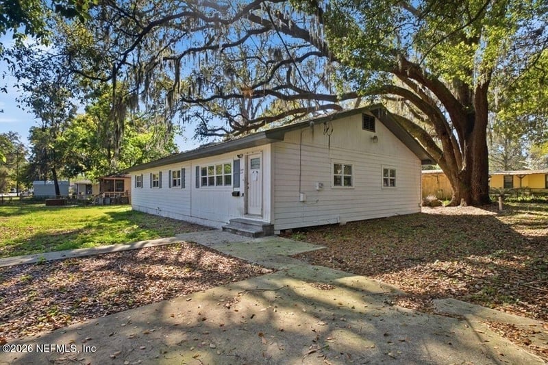 8040 Hammond Blvd, Jacksonville, FL 32220