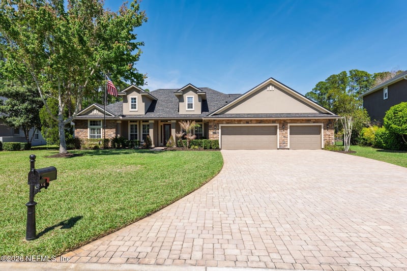 716 Abby Mist Dr, St Johns, FL 32259