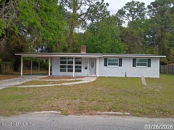 203 Renne Dr, Jacksonville, FL 32218