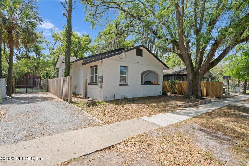 678 Linwood Ave, Jacksonville, FL 32206