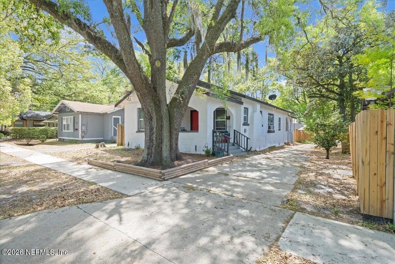 678 Linwood Ave, Jacksonville, FL 32206