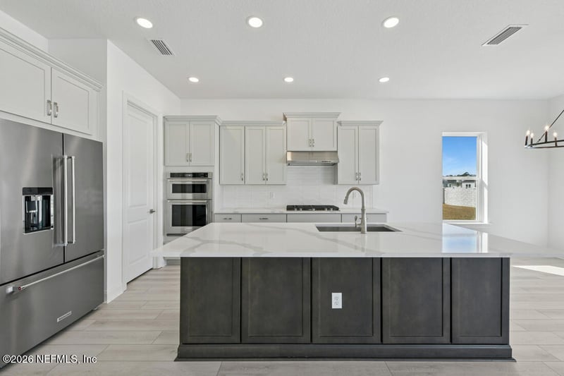 327 Pine Leaf Dr, St Augustine, FL 32092