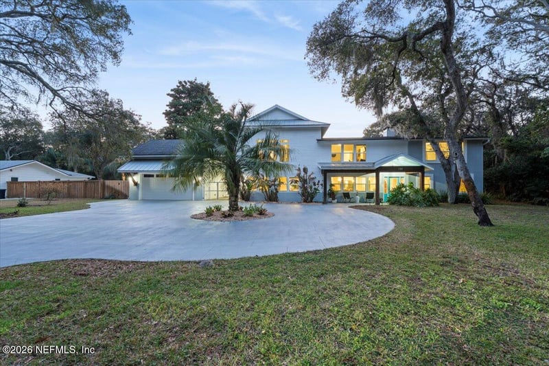 830 Hagler Dr, Neptune Beach, FL 32266