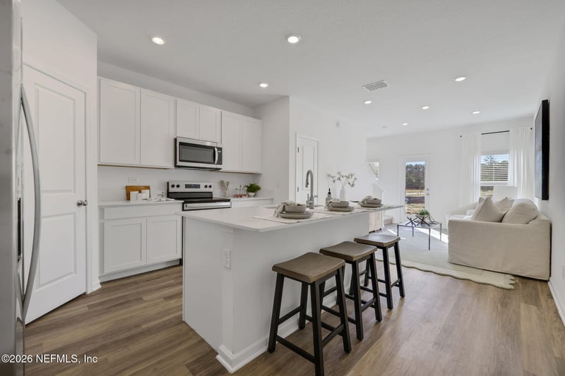 5437 Arrow Ln, Jacksonville, FL 32222