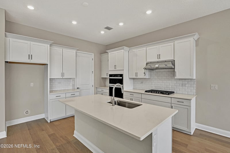 11 Silver Glen Dr, Palm Coast, FL 32137