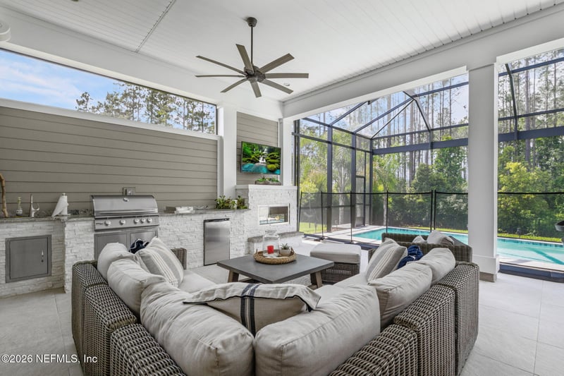 519 Honey Blossom Rd, St Johns, FL 32259