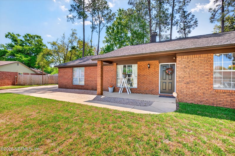 1809 Litchi Ct, Orange Park, FL 32073