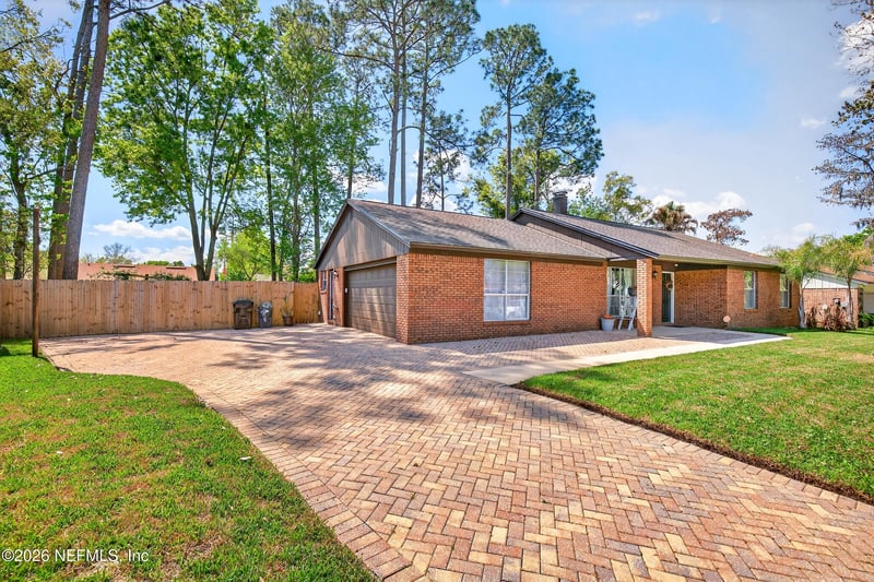 1809 Litchi Ct, Orange Park, FL 32073