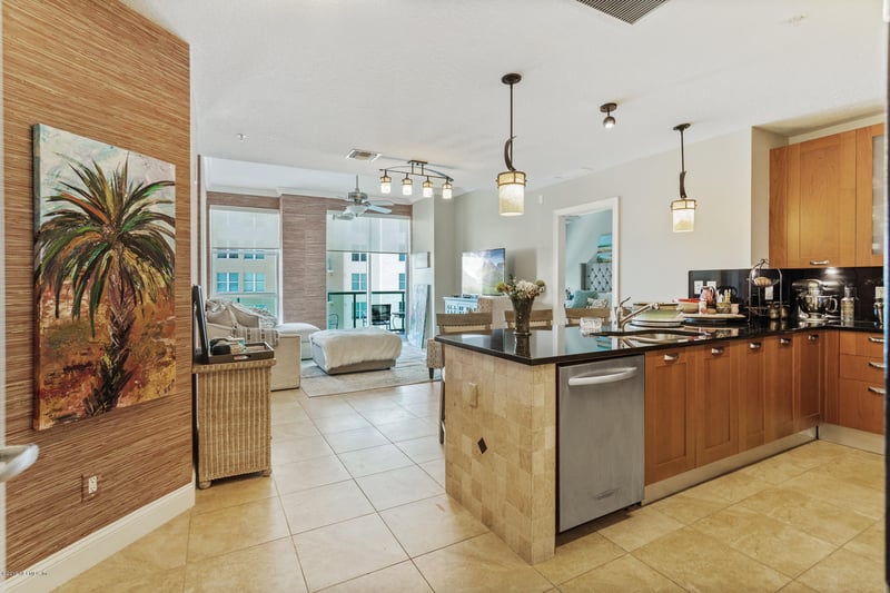 1431 Riverplace Blvd #1602, Jacksonville, FL 32207