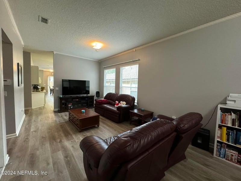 724 Timbermill Ln, Orange Park, FL 32065