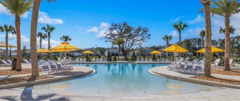 237 Hillcrest Lp, St Johns, FL 32259