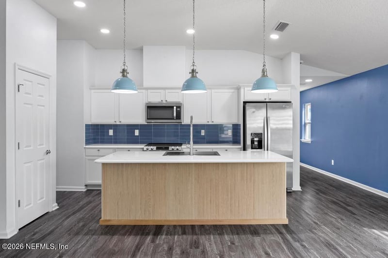 9726 Bridgeway Ave, Jacksonville, FL 32222