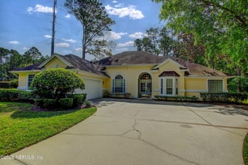 8342 Amherst Hills Ln, Jacksonville, FL 32256
