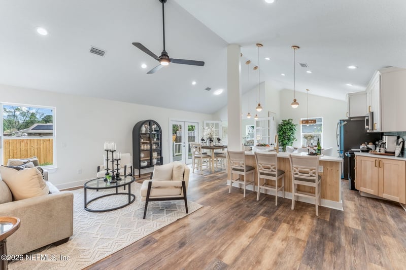 3679 Mandarin Woods Dr, Jacksonville, FL 32223