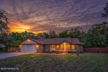 8111 Cayuga Trl, Jacksonville, FL 32244