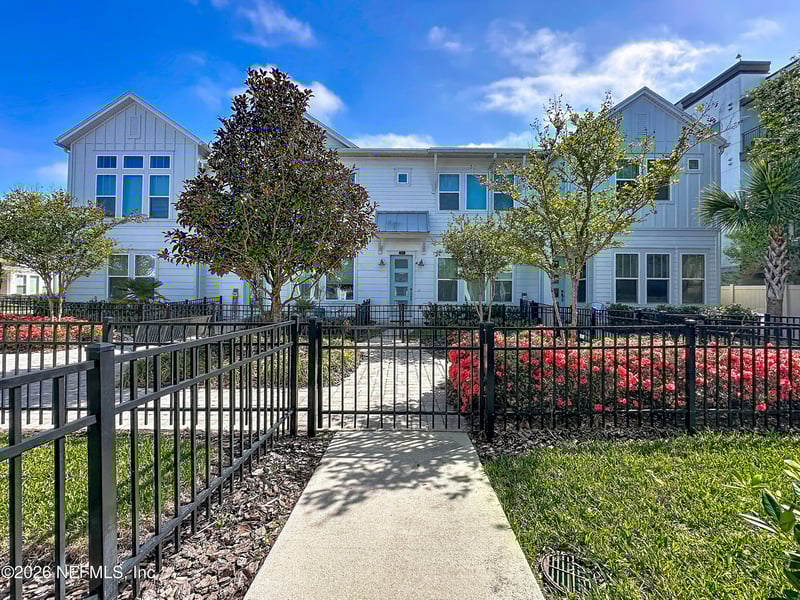 7441 Beach Walk Pl, Jacksonville, FL 32256