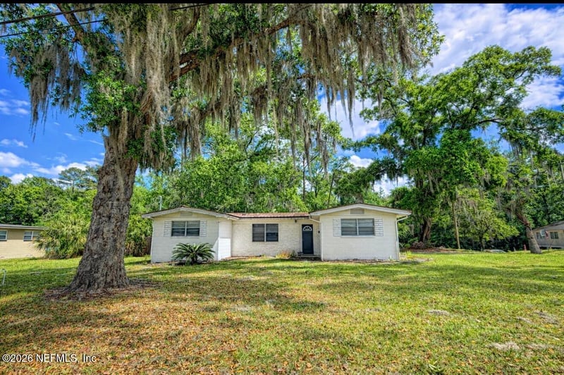 7421 Greenway Dr, Jacksonville, FL 32244