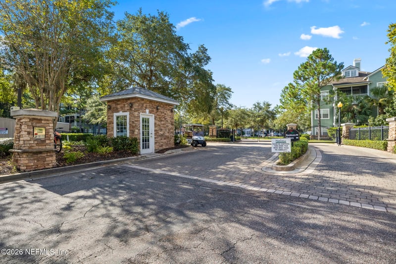 8550 Touchton Rd #127, Jacksonville, FL 32216