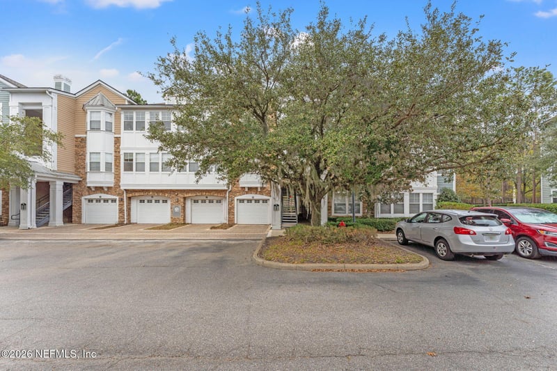 8550 Touchton Rd #127, Jacksonville, FL 32216