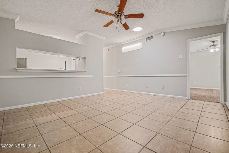 3819 Autumn Leaf Ct, Jacksonville, FL 32246