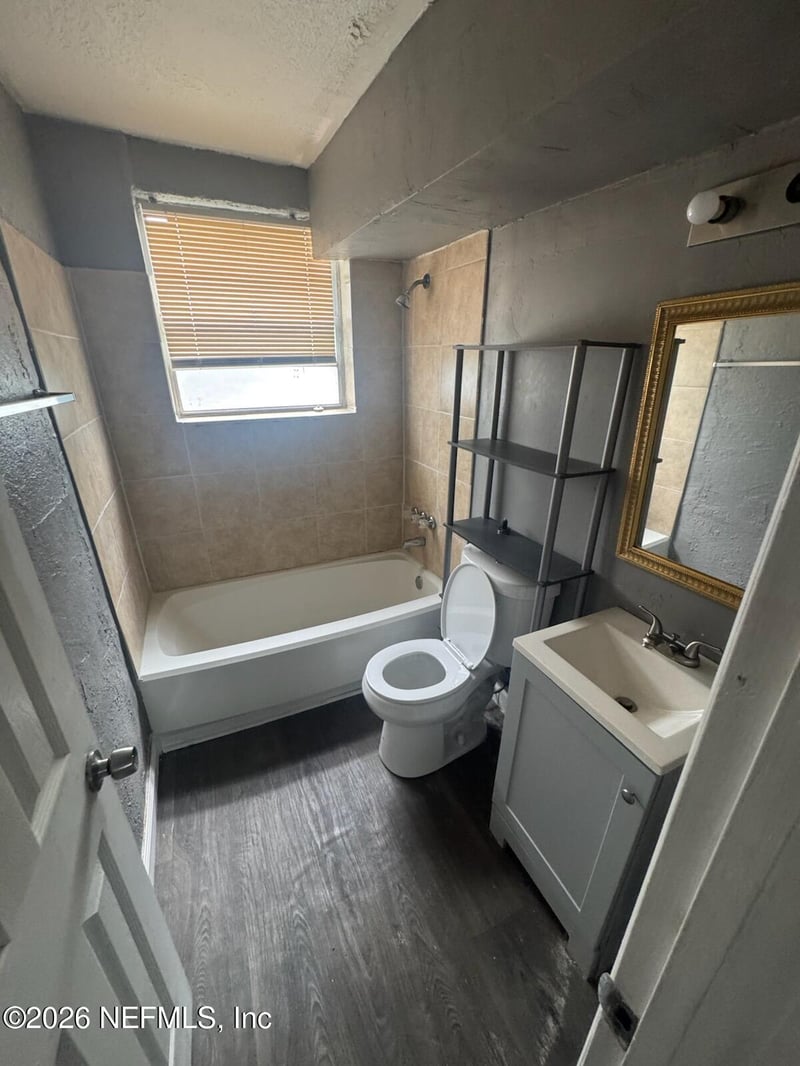 1658 10 St, Jacksonville, FL 32209