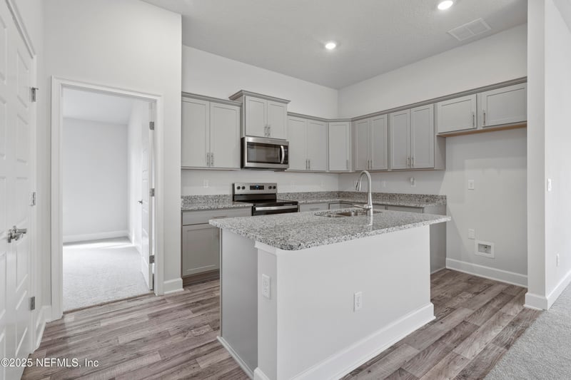 3400 Meadow Ridge Pl, Green Cove Springs, FL 32043