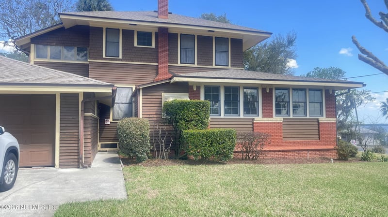 520 River St, Palatka, FL 32177