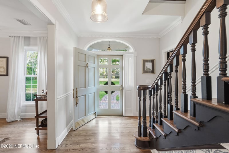 2682 Forest Cir, Jacksonville, FL 32257