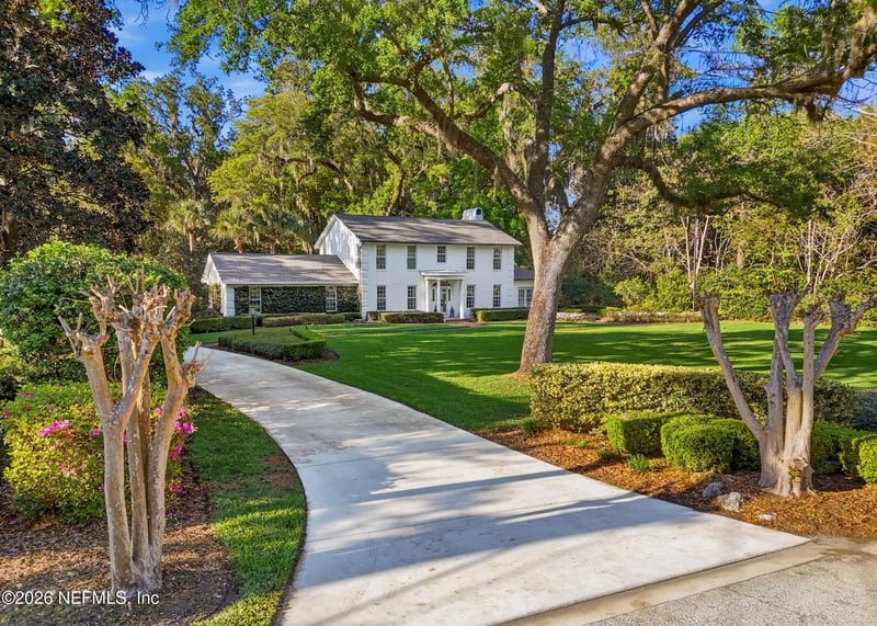 2682 Forest Cir, Jacksonville, FL 32257