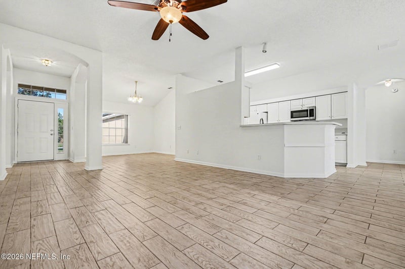 1821 Heartpine Dr, Middleburg, FL 32068