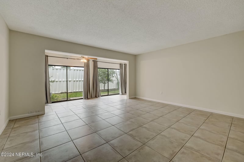 14750 Beach Blvd #75, Jacksonville, FL 32250