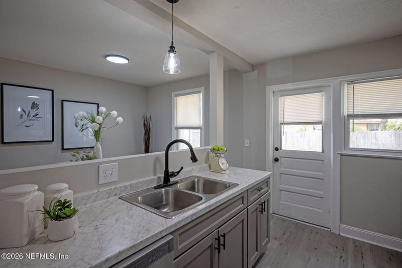 5319 Kingsbury St, Jacksonville, FL 32205