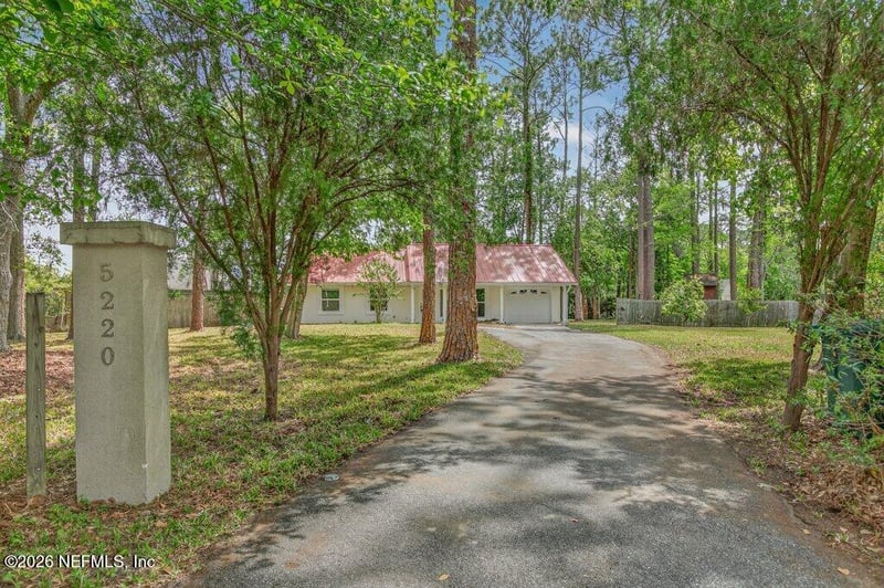 5220 Tan St, Jacksonville, FL 32258
