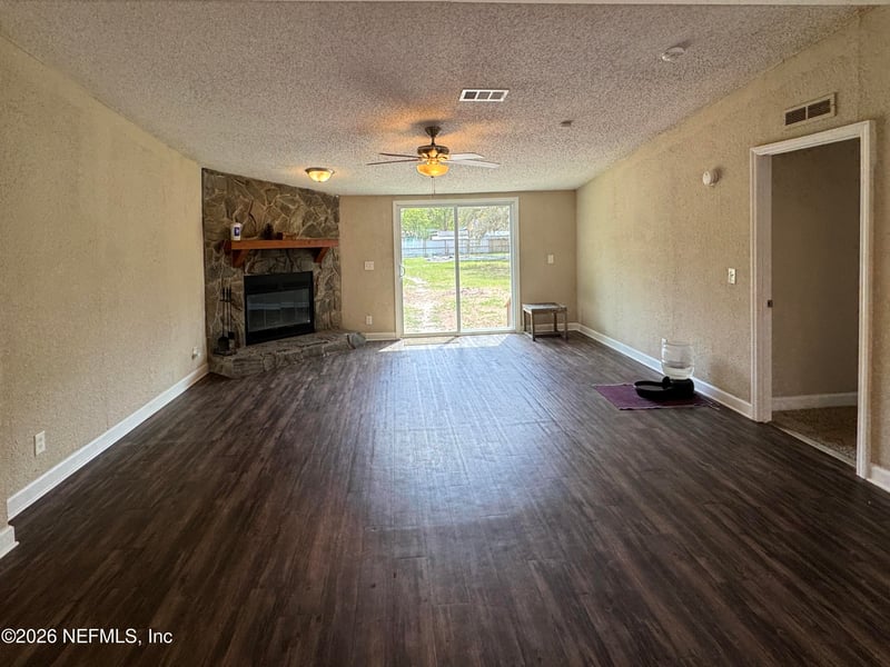 4579 Johns Cemetery Rd, Middleburg, FL 32068