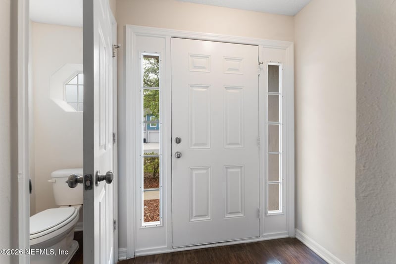 7398 Palm Hills Dr, Jacksonville, FL 32244