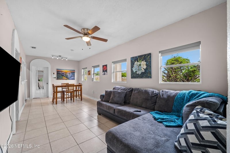 2138 Tilden St, Jacksonville, FL 32206