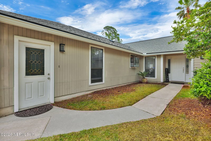 4340 Queensway Dr, Jacksonville, FL 32257