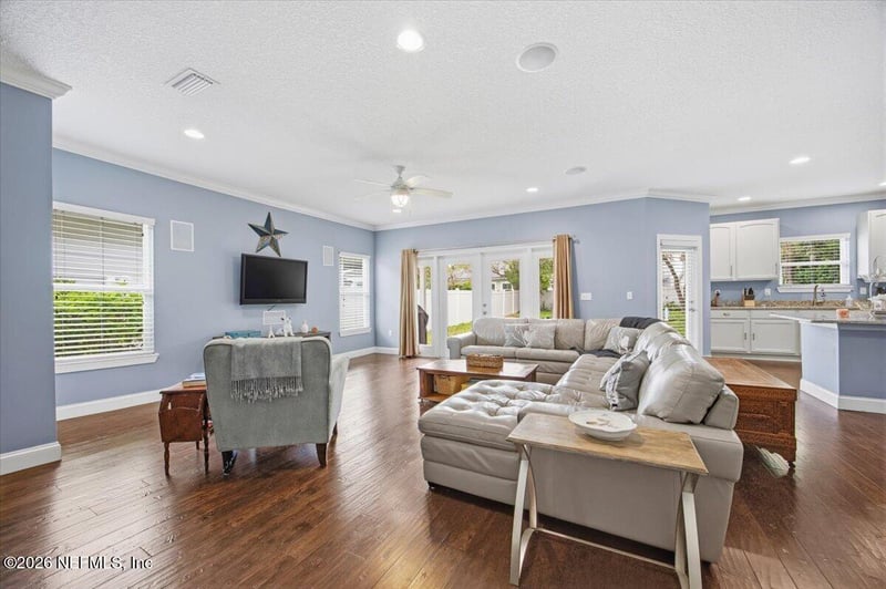 4009 Palm Way, Jacksonville Beach, FL 32250