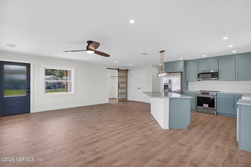 1132 5th St, St Augustine, FL 32095