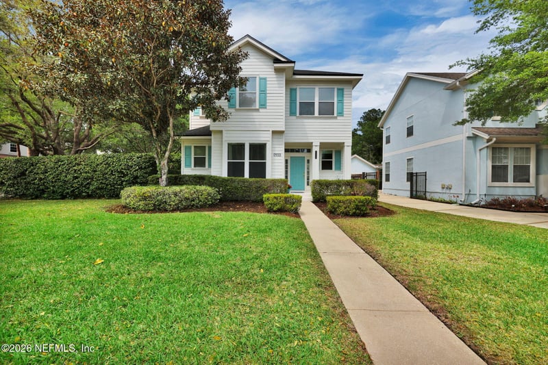 7933 Joshua Tree Ln, Jacksonville, FL 32256