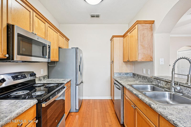 10961 Burnt Mill Rd #1213, Jacksonville, FL 32256