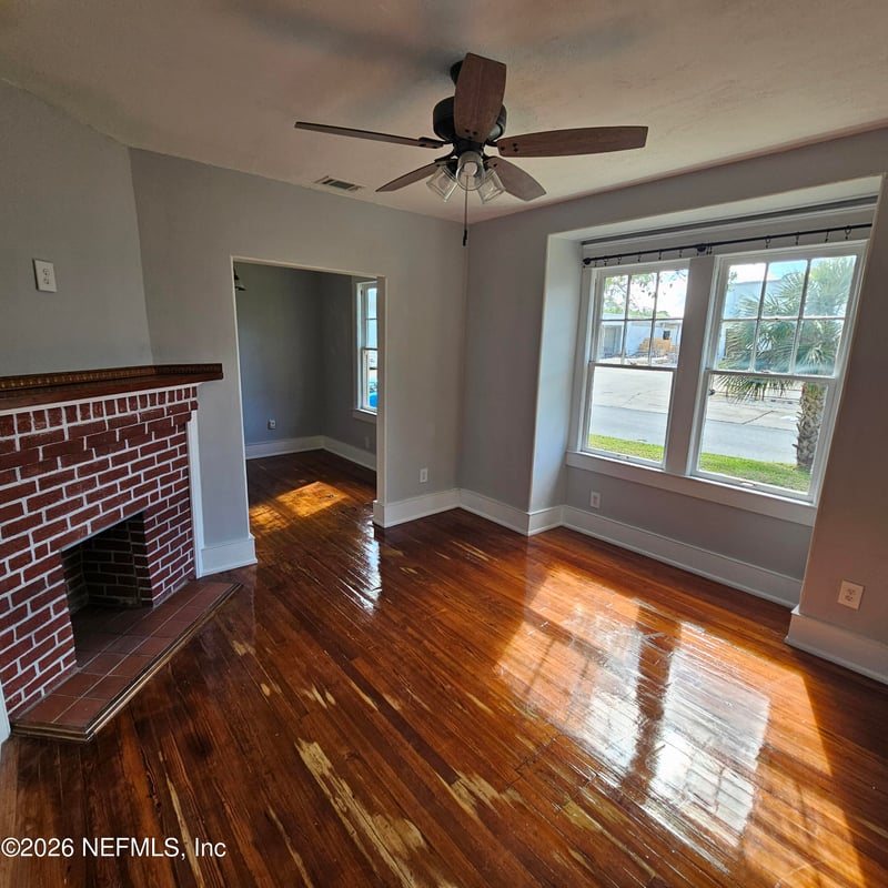 1167 Wolfe St, Jacksonville, FL 32205