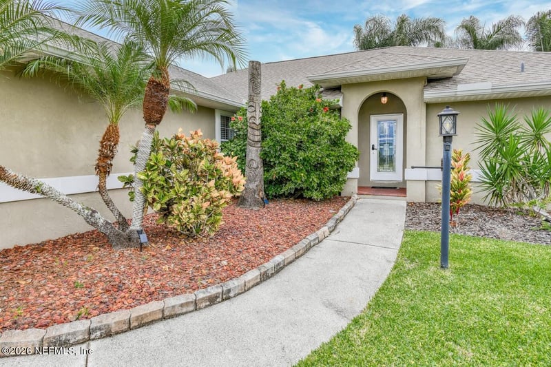 5398 Soundview Ave, St Augustine, FL 32080