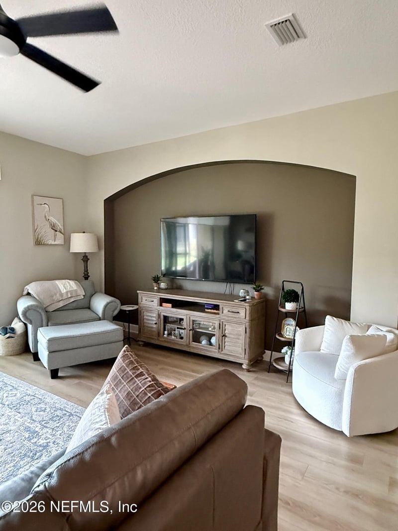 50 Flora Lake Cir, St Augustine, FL 32095