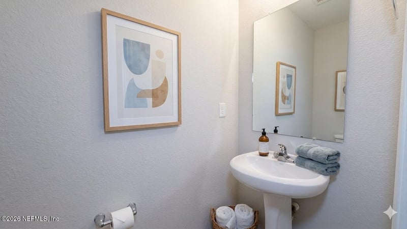 7836 Playschool Ln, Jacksonville, FL 32210