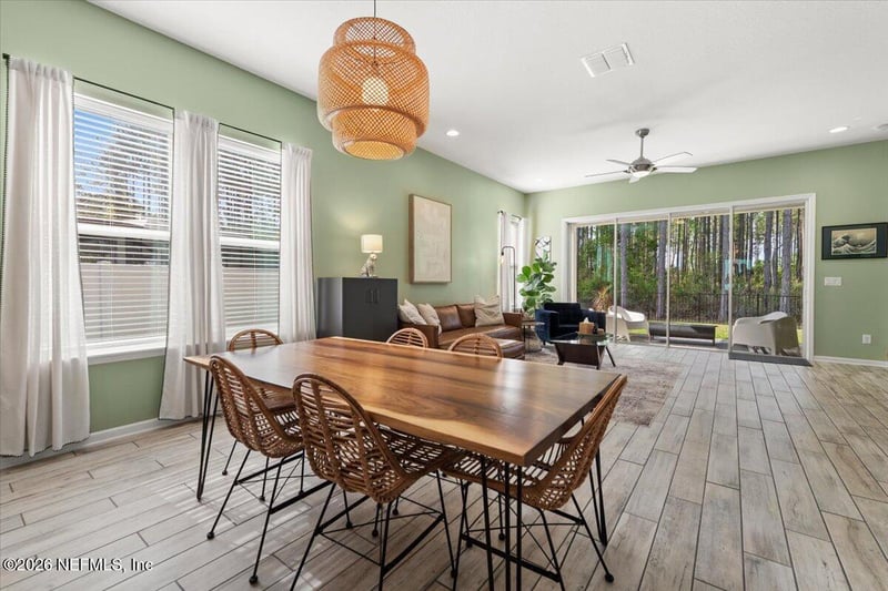 27 Cloverbrook Rd, St Johns, FL 32259