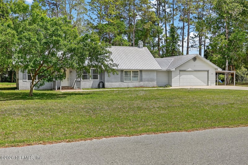 116 Round Lake Cir, Palatka, FL 32177